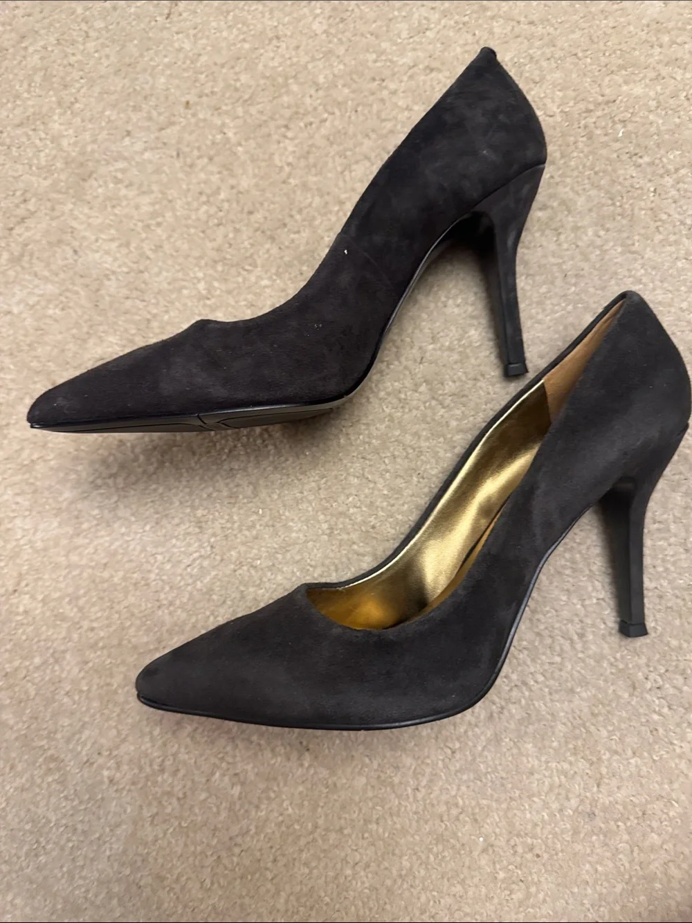 Nine West Charcoal Suede Pointed Toe Pumps